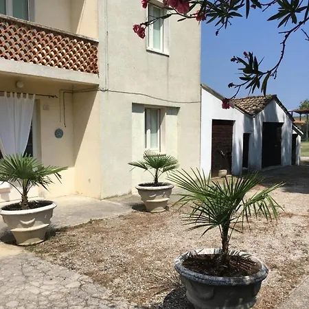 Casa Alex בית נופש *